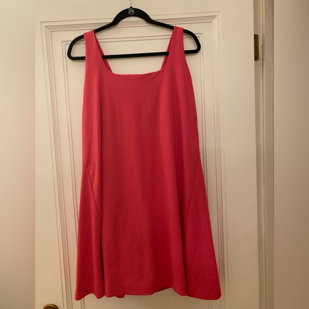 Old navy brand new with tags. Size extra large powersport dress. Pink